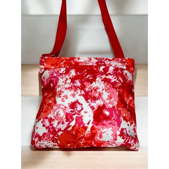 Coach F31963 Getaway Floral Print File Bag - Picture 2 of 10